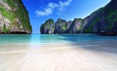 PHUKET: Phi Phi-Maya Bay-Khai Island by Speed Boat with Lunch by Bangtao Beach Bar PHUKET: Phi Phi-Maya Bay-Khai Island by Speed Boat with Lunch by Bangtao Beach Bar