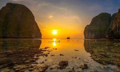 Phi Phi Phi Phi