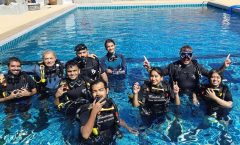 Scuba diving lesson for beginners (1 hour ) by Bangtao Beach Bar