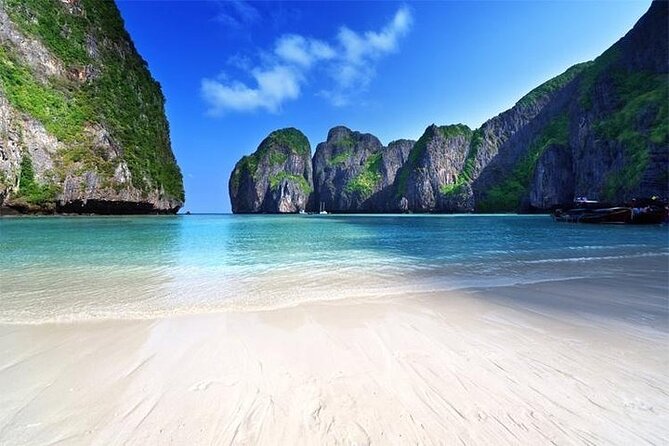 PHUKET: Phi Phi-Maya Bay-Khai Island by Speed Boat with Lunch by Bangtao Beach Bar PHUKET: Phi Phi-Maya Bay-Khai Island by Speed Boat with Lunch - Snorkeling