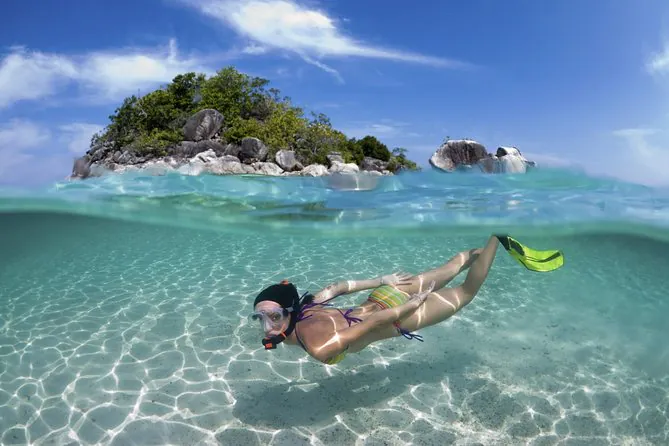 Coral Island Speedboat Tour: Kahung Beach by Bangtao Beach Bar Coral Island Speedboat Tour: Kahung Beach by Bangtao Beach Bar