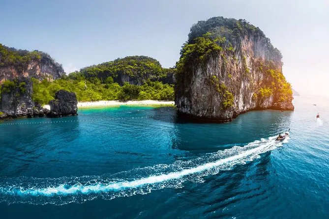 James Bond Island Group Tour by Speedboat by Bangtao Beach Bar James Bond Island Group Tour by Speedboat by Bangtao Beach Bar
